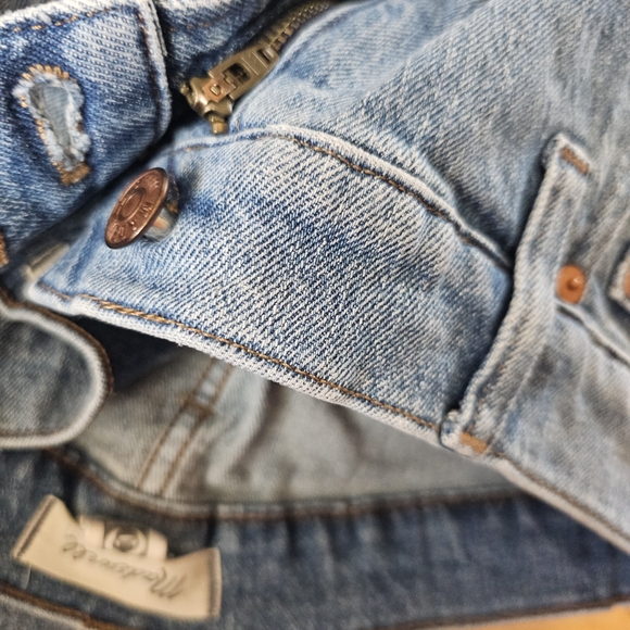 The Perfect Vintage Crop Jean – Size 29 – Light Wash - Picture 7 of 8